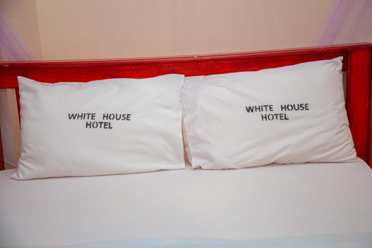 Kilimanjaro White House Hotel モシ エクステリア 写真